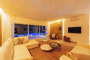 Ycona Luxury Resort
