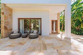 Ycona Luxury Resort
