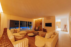 Ycona Luxury Resort