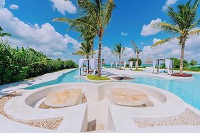 Ycona Luxury Resort