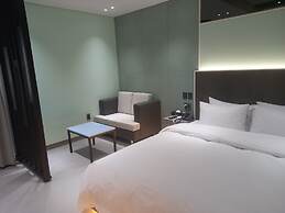 Busan Park Hotel