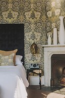 Hampton Manor