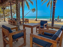 Huku Beach Hostel Hostel Palomino