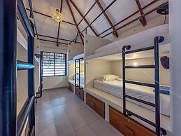 Huku Beach Hostel Hostel Palomino
