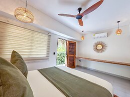 Huku Beach Hostel Hostel Palomino