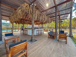 Huku Beach Hostel Hostel Palomino