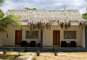 Huku Beach Hostel Hostel Palomino