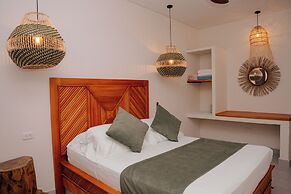 Huku Beach Hostel Hostel Palomino