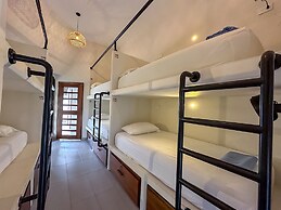 Huku Beach Hostel Hostel Palomino