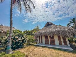 Huku Beach Hostel Hostel Palomino