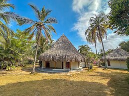 Huku Beach Hostel Hostel Palomino
