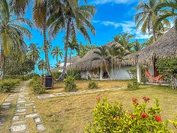 Huku Beach Hostel Hostel Palomino