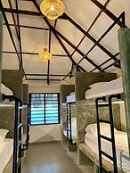 Huku Beach Hostel Hostel Palomino