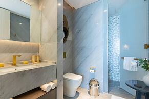 Five Palm Jumeirah Luxurious 2bdr Stunning Views