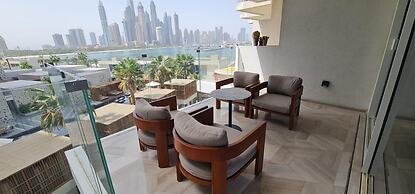 Five Palm Jumeirah Luxurious 2bdr Stunning Views