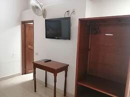HOTEL REAL