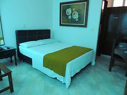 HOTEL REAL