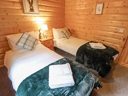 Leafy Hollow Lodge