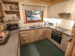 Leafy Hollow Lodge