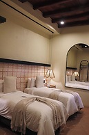 Privado Designer Boutique Hotel