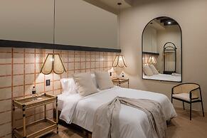 Privado Designer Boutique Hotel