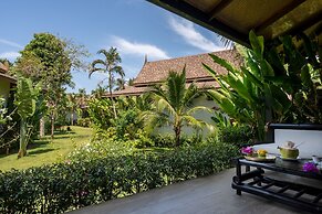 Lanta Palace Beach Resort and Spa
