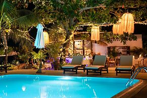 Lanta Palace Beach Resort and Spa
