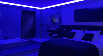 Ennéa - Jacuzzi & Luxury Suites