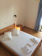 Elena Rooms