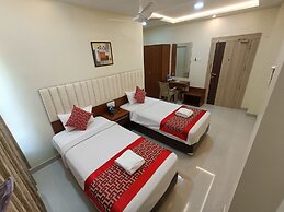 Sri Aswin Grand