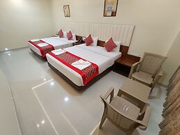 Sri Aswin Grand