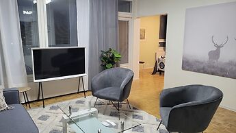Apartment Puijo with garage