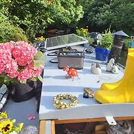 Charming Baby Narrowboat Apsley Marina