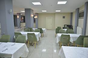 Elit Palace