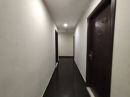 OYO 90668 Joy Inn