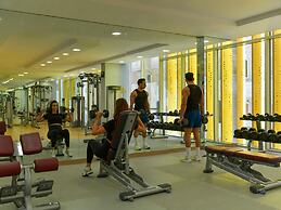 Adagio Doha