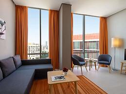 Adagio Doha