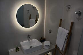 Noir Santorini