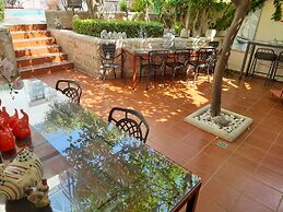 Calergi 11-superior Design 2 Bdr Maisonette. Beaches-sunsets-mindful E