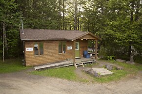 Mersey River Chalets a nature retreat