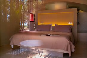 LUZ Culinary Wine Lodge