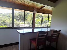 Alisson Hotel & Restaurant