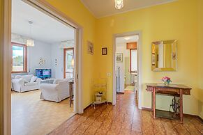 Connie s Apartment in Monvalle