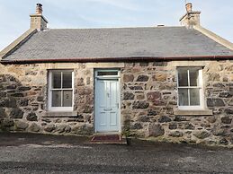2 Seafield Place