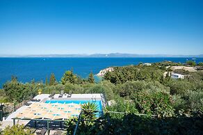 Antigoni Villa Ena in Longos
