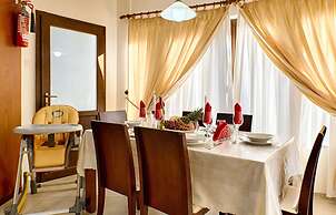 Villa Tsikkos Tria in Argaka
