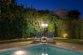 Villa Tsikkos Tria in Argaka