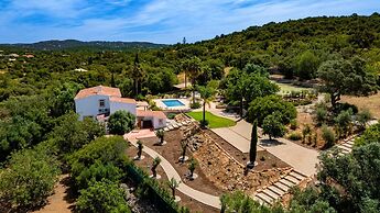 Quinta da Galina by Portucasa