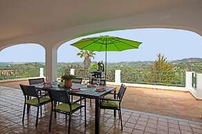 Villa Metacasa by Portucasa