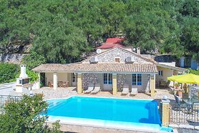 Viilla Kefalaki Superb Sceneries and Views Private Pool